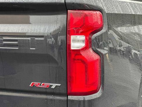 Used 2022 Chevrolet Silverado 1500 RST w/ Z71 Off-Road Package image 9