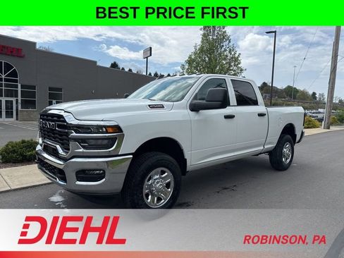 New 2026 RAM 2500 Tradesman AWD/4WD image 3