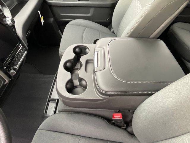 New 2026 RAM 2500 Tradesman AWD/4WD image 17