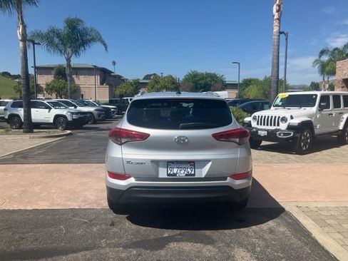 Used 2017 Hyundai Tucson SE image 8