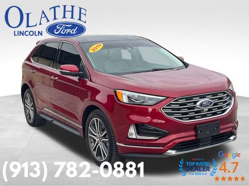 Used 2019 Ford Edge Titanium w/ Equipment Group 301A image 7