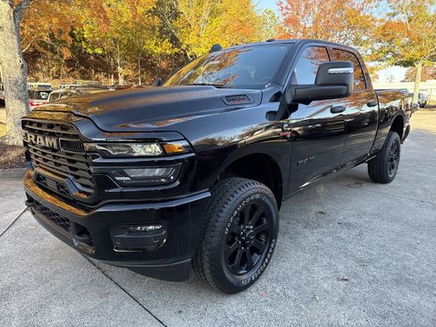 New 2025 RAM 2500 Big Horn image 3