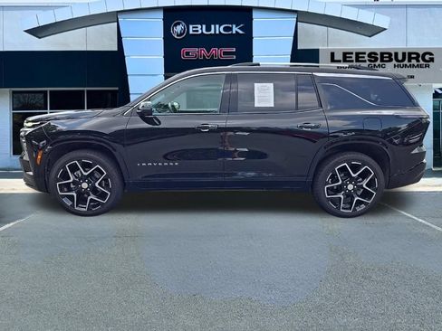 Used 2026 Chevrolet Traverse High Country w/ LPO, Floor Liner Package AWD/4WD image 4