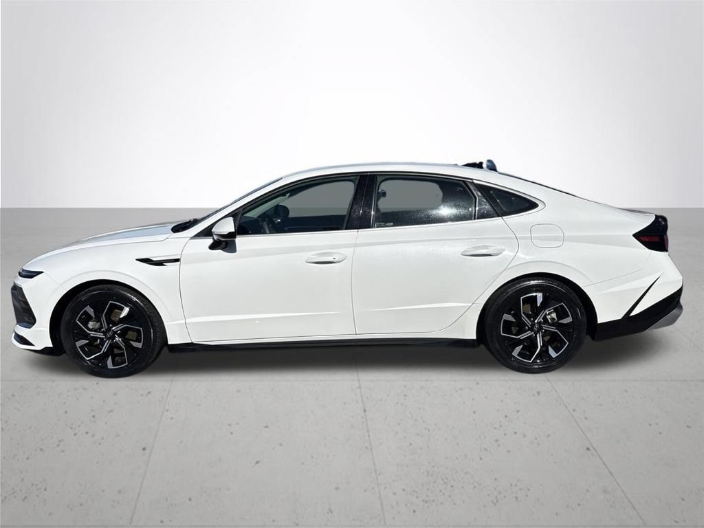 Used 2025 Hyundai Sonata SEL FWD image 10