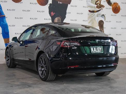 Used 2022 Tesla Model 3 RWD image 21