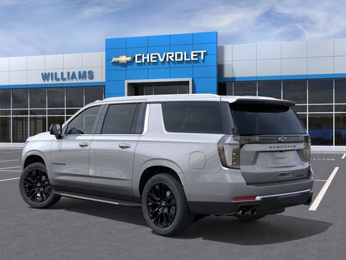 New 2026 Chevrolet Suburban Premier AWD/4WD image 3