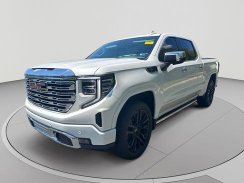 Used 2023 GMC Sierra 1500 Denali AWD/4WD image 5