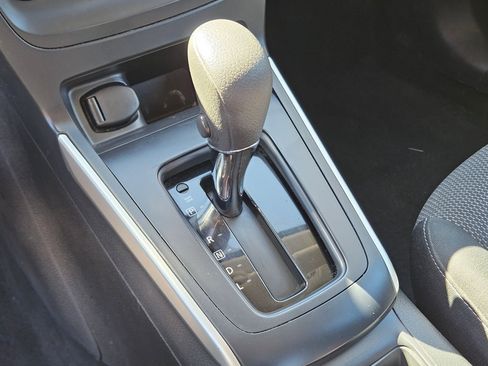 Used 2019 Nissan Sentra S image 28