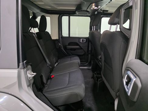 Used 2021 Jeep Wrangler Unlimited Sahara w/ Uconnect 4C Nav & Sound Group image 24