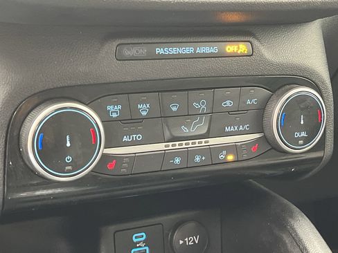 Certified 2022 Ford Escape SE w/ Convenience Package image 22