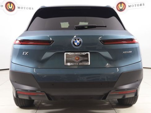 Used 2023 BMW iX xDrive50 w/ Convenience Package AWD/4WD image 52