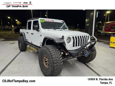 Used 2020 Jeep Gladiator Sport w/ Quick Order Package 24S AWD/4WD image 1