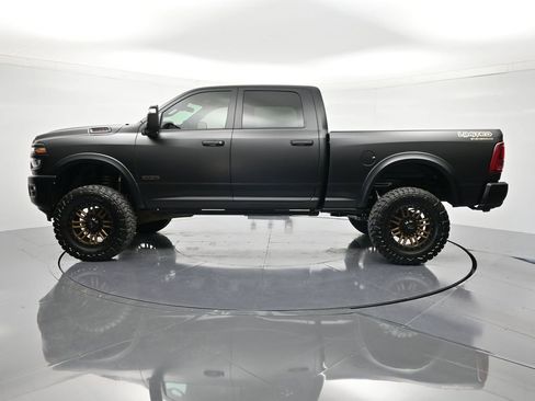 New 2026 RAM 2500 Big Horn AWD/4WD image 8