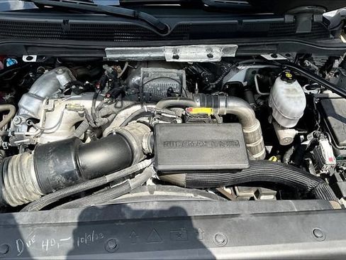 Used 2019 GMC Sierra 2500 SLT w/ Driver Alert Package AWD/4WD image 31