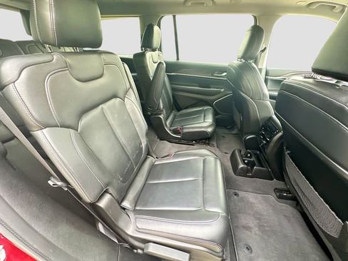 Used 2021 Jeep Grand Cherokee L Limited image 31