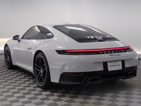 Certified 2025 Porsche 911 Carrera RWD image 3