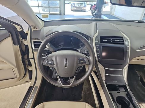 Used 2016 Lincoln MKZ w/ Equipment Group 200A Select FWD image 19