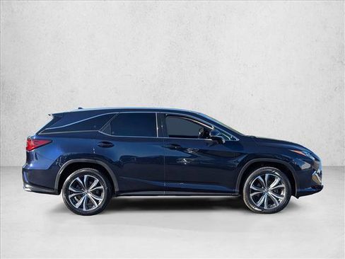 Used 2018 Lexus RX 350L w/ Premium Package image 4