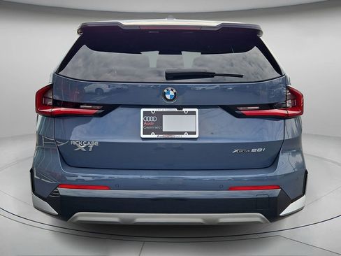 Used 2023 BMW X1 xDrive28i w/ Premium Package image 6