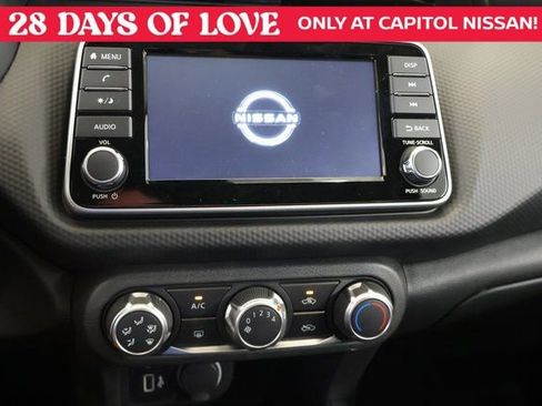 New 2025 Nissan Kicks Play S image 16