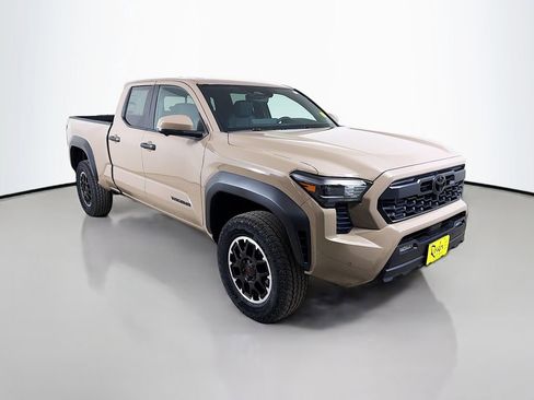 New 2026 Toyota Tacoma TRD Off-Road AWD/4WD image 3