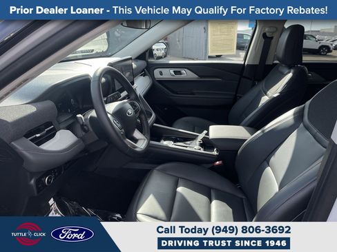 Used 2026 Ford Explorer Active w/ Active Comfort Package image 17