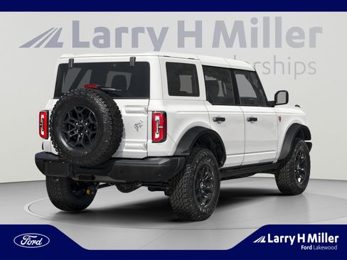 New 2026 Ford Bronco Badlands AWD/4WD image 13