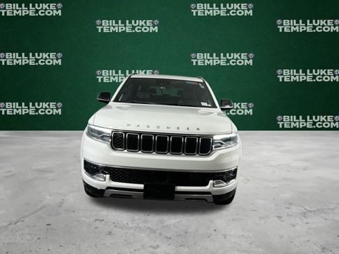 Used 2023 Jeep Wagoneer Series III w/ Rear Seat Video Group 1 image 5