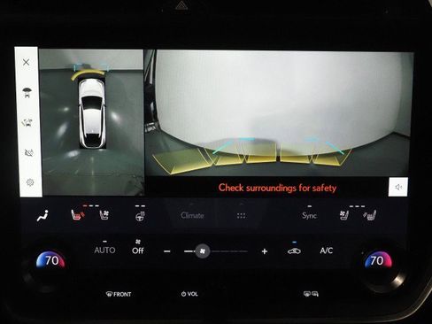 Used 2023 Lexus RZ 450e Premium image 31