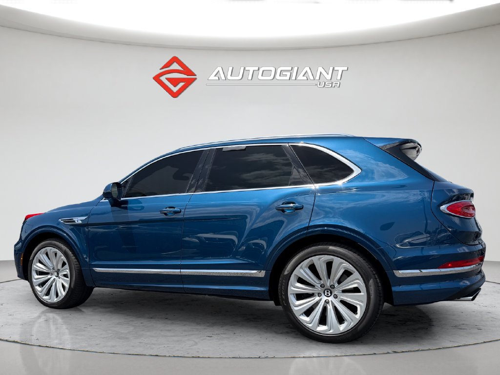 Used 2023 Bentley Bentayga AWD/4WD image 5