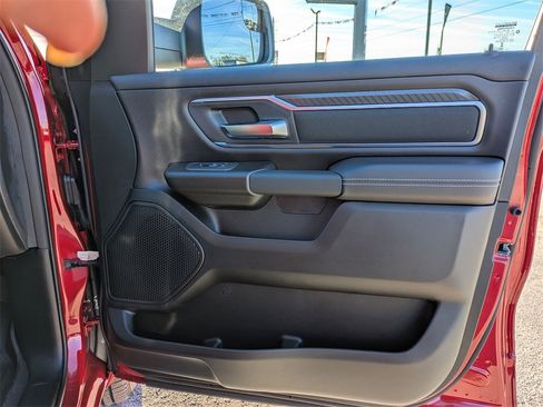 New 2026 RAM 1500 4x4 Crew Cab image 29