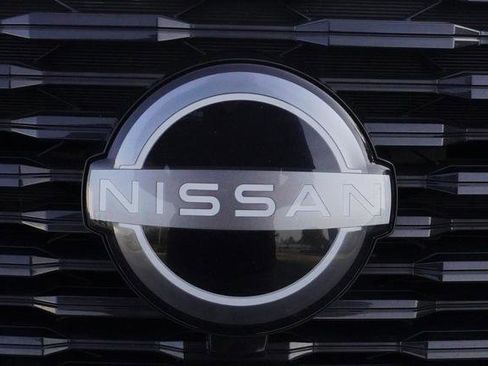 Used 2023 Nissan Rogue SV w/ SV Premium B Package image 45