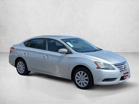 Used 2015 Nissan Sentra S FWD image 3