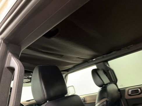 Used 2024 Ford Bronco Wildtrak AWD/4WD image 11