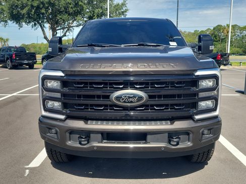 Used 2024 Ford F250 Lariat w/ Lariat Ultimate Package AWD/4WD image 2