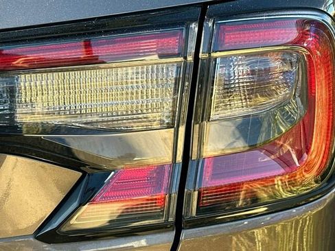 Used 2023 Subaru Outback Premium image 32