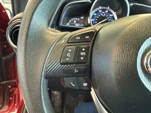 Used 2017 Toyota Yaris iA image 17