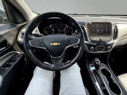 Used 2020 Chevrolet Equinox Premier AWD/4WD image 10