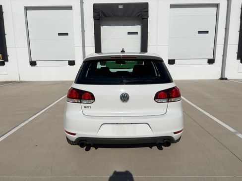 Used 2012 Volkswagen GTI 4-Door FWD image 7