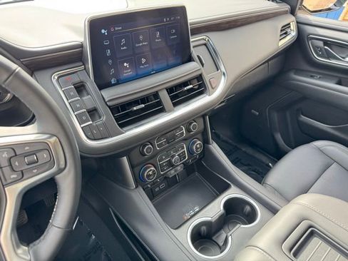 Certified 2024 Chevrolet Suburban Z71 w/ Z71 Off-Road Package image 19