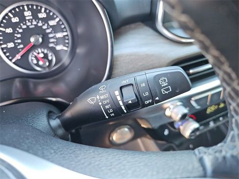 Used 2022 Kia Telluride EX w/ EX Premium Package image 22