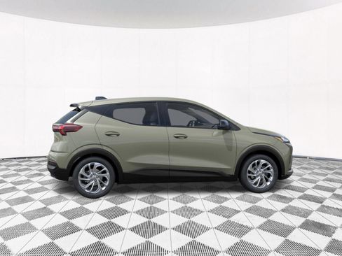 New 2027 Chevrolet Bolt LT w/ Comfort Package FWD image 11