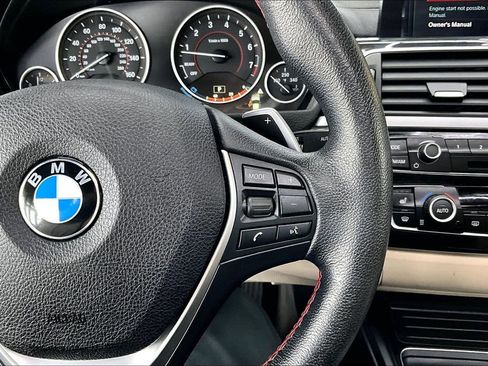 Used 2018 BMW 330i xDrive Sedan w/ Premium Package image 12