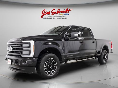 Used 2025 Ford F250 Platinum image 3