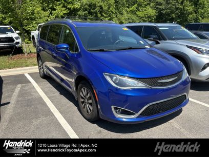 Used 2020 Chrysler Pacifica Touring-L