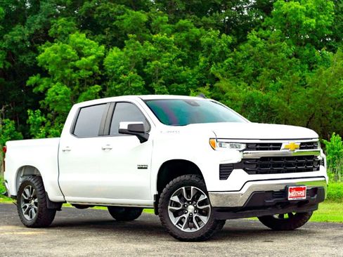 Used 2023 Chevrolet Silverado 1500 LT RWD image 1
