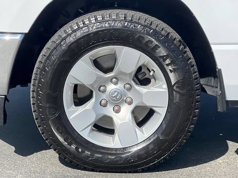 Used 2022 RAM 1500 Big Horn AWD/4WD image 26