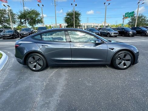 Used 2023 Tesla Model 3 Standard Range RWD image 4