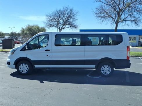 Used 2023 Ford Transit 350 XLT image 5