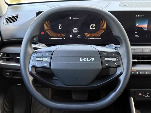 Certified 2025 Kia K4 FWD image 15